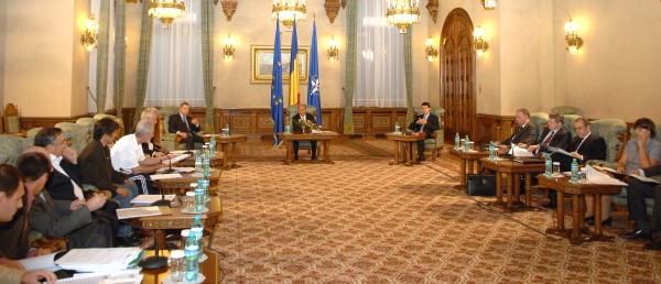 8 septembrie 2009 - Medierea preşedintelui României între Asociaţia „21 Decembrie 1989”, Guvernul României, Consiliul Superior al Magistraturii şi Parchetul de pe lângă Înalta Curte de Casaţie şi Justiţie, în baza art. 80 alin. 2 din Constituţia României   